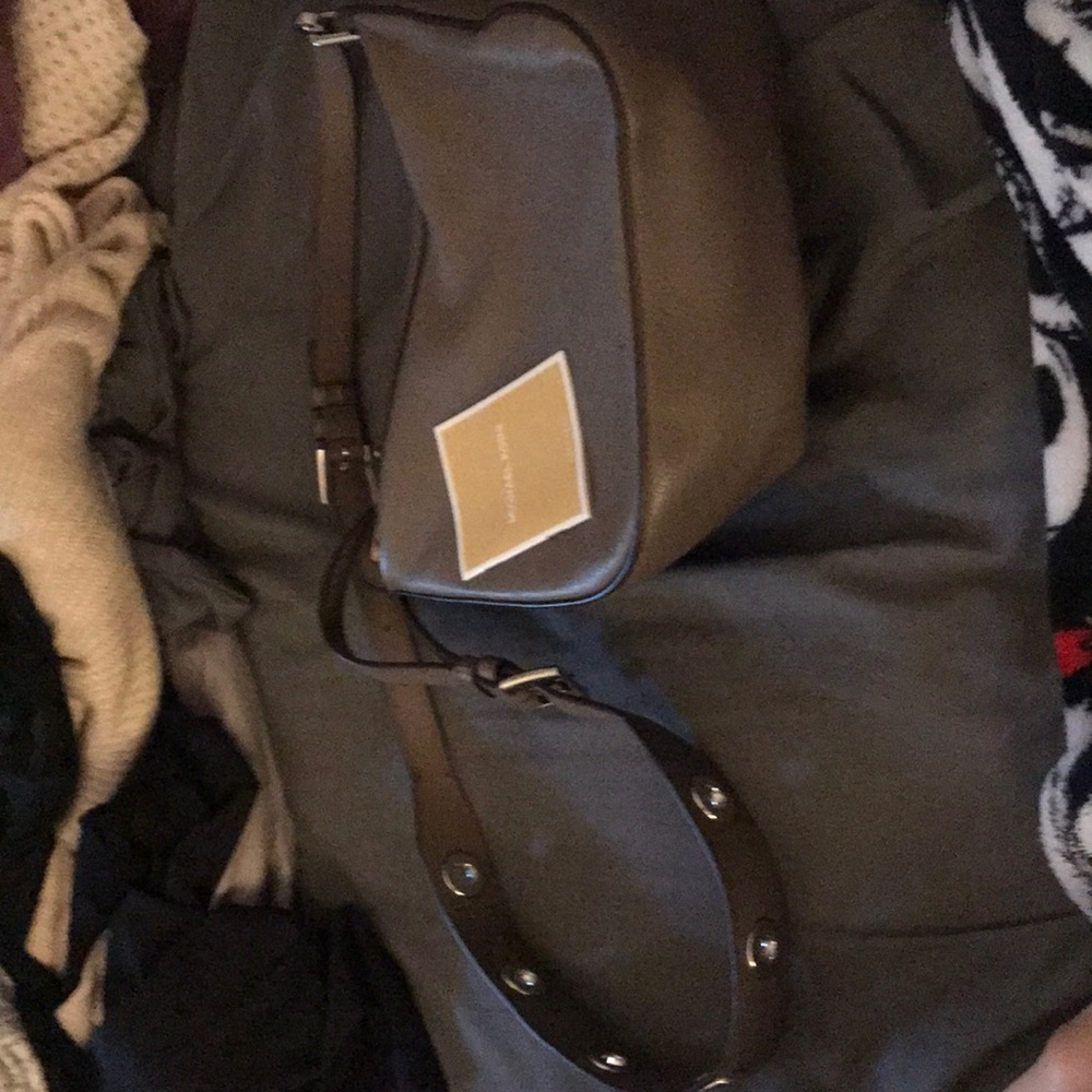 MICHAEL KORS HANDBAG